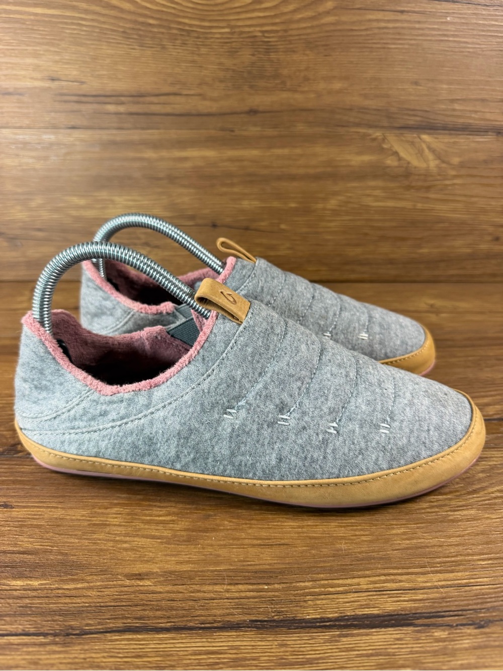 OluKai Lania Womens Slippers Slip-On Shoes Size 8
